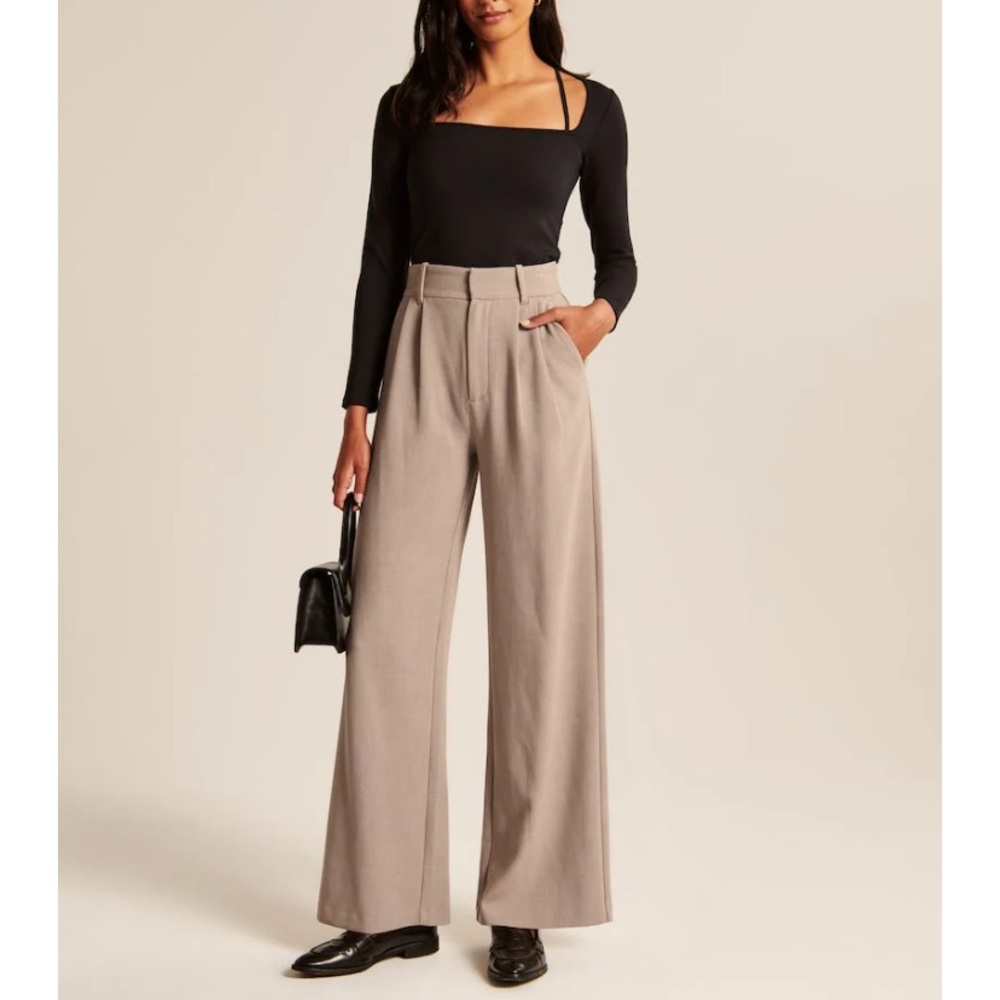 Daisy Grace Women’s Beige Wide-Leg Pants size 30L